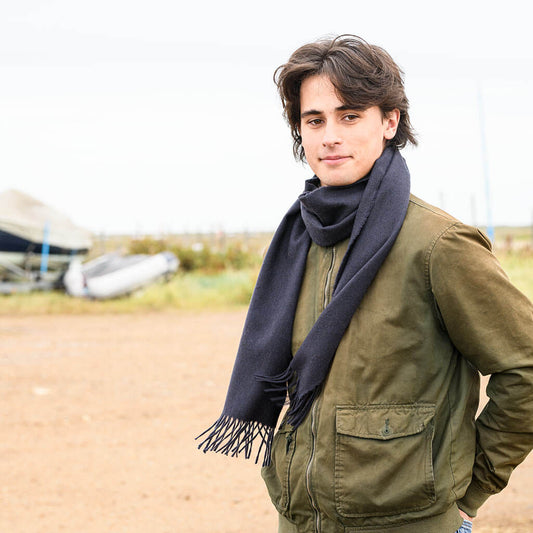 Cashmere woven scarf