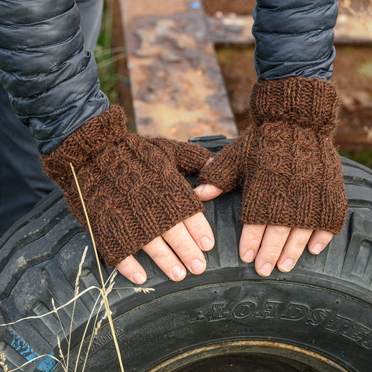 Fingerless Aran Mitts