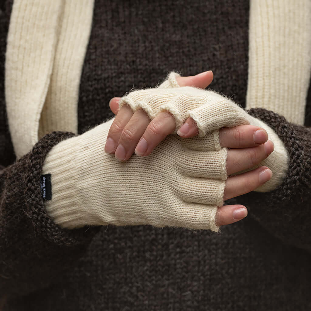 Fingerless mittens, wool mittens, ladies mittens, british wool, black sheep