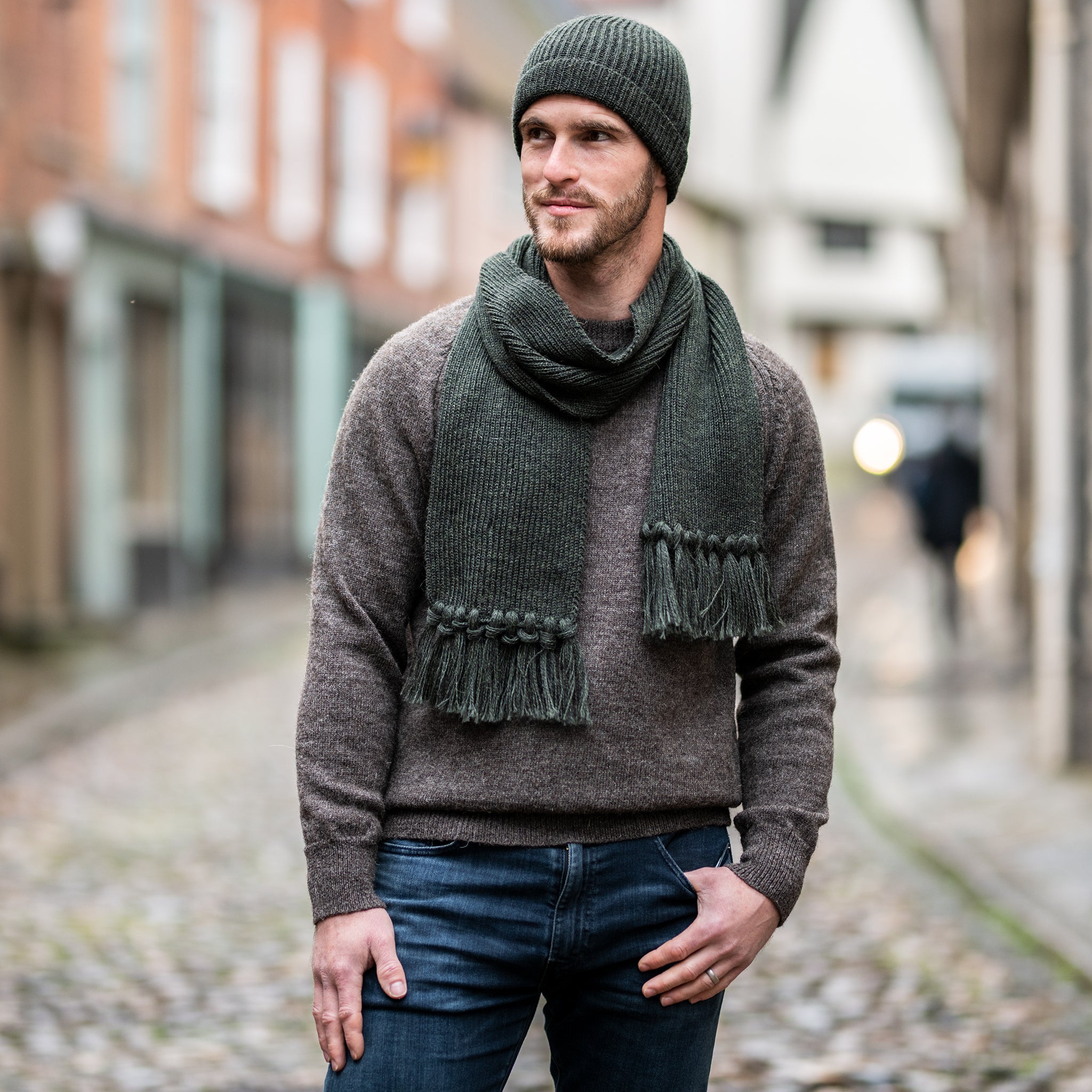 moss Green Ribbed Scarf